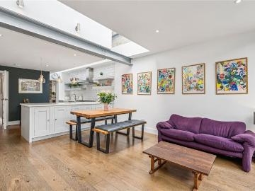 Earlsfield, London, Greater London - Garden