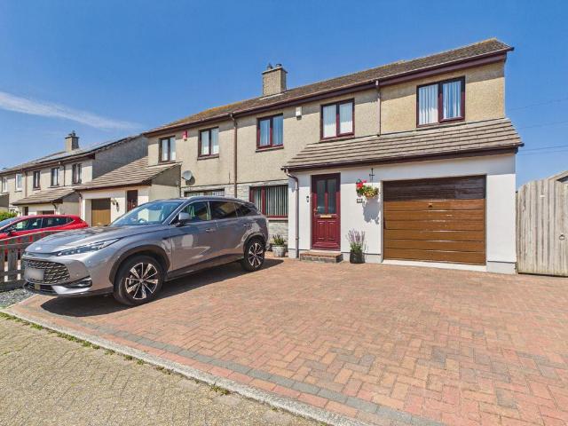 4 bedroom house for sale