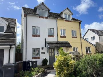 4 bedroom house for sale