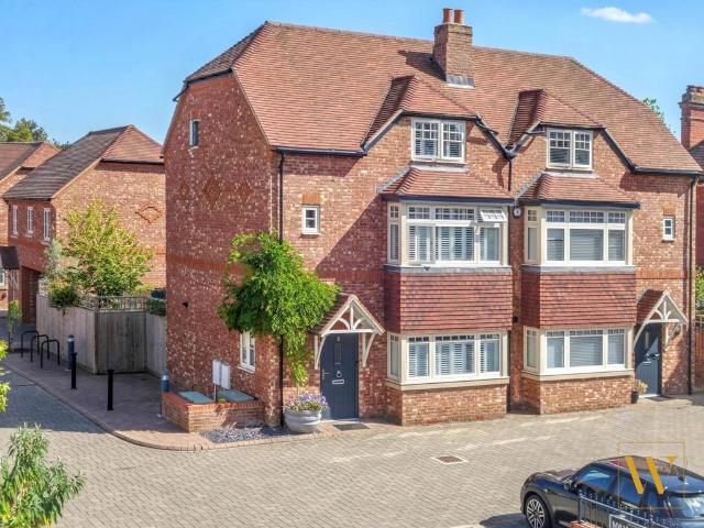 4 bedroom house for sale