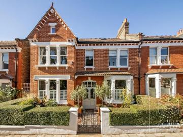 4 bedroom house for sale