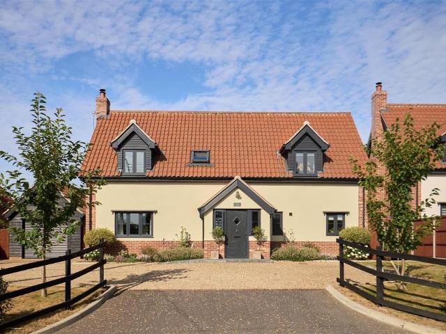 4 bedroom house for sale