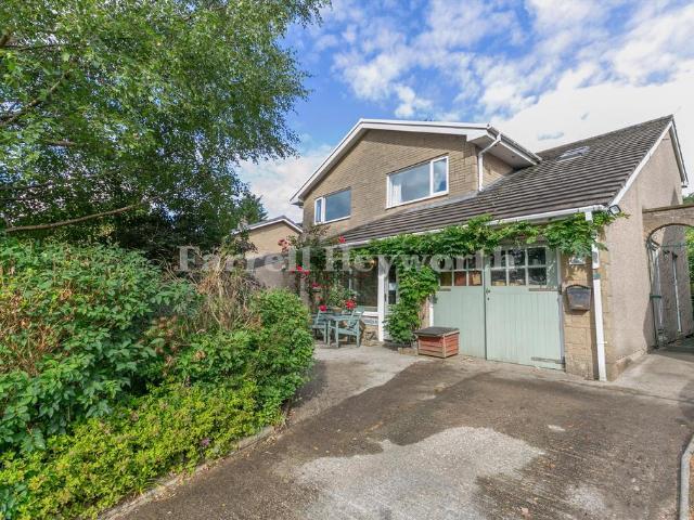 4 bedroom house for sale
