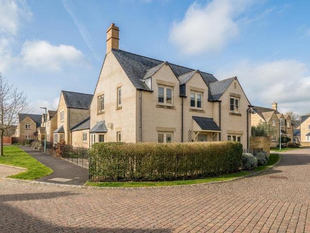 4 bedroom house for sale