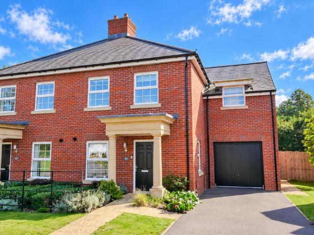 4 bedroom house for sale