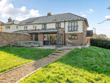 4 bedroom house for sale