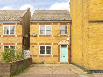 4 bedroom house for sale