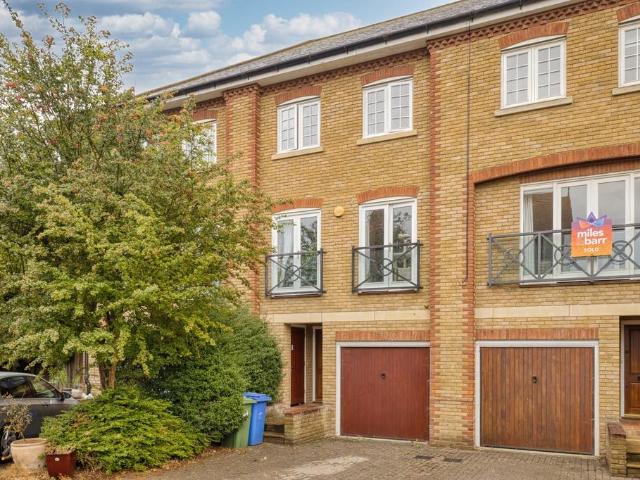 4 bedroom house for sale