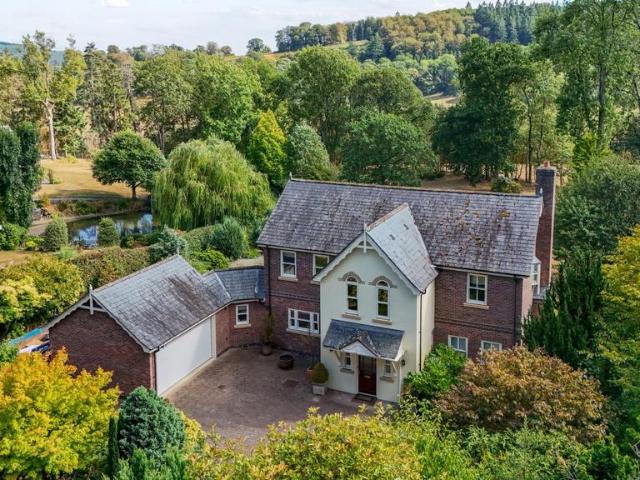 4 bedroom house for sale