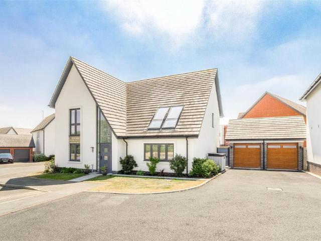 4 bedroom house for sale