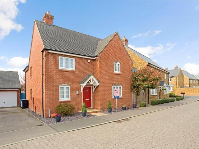 4 bedroom house for sale