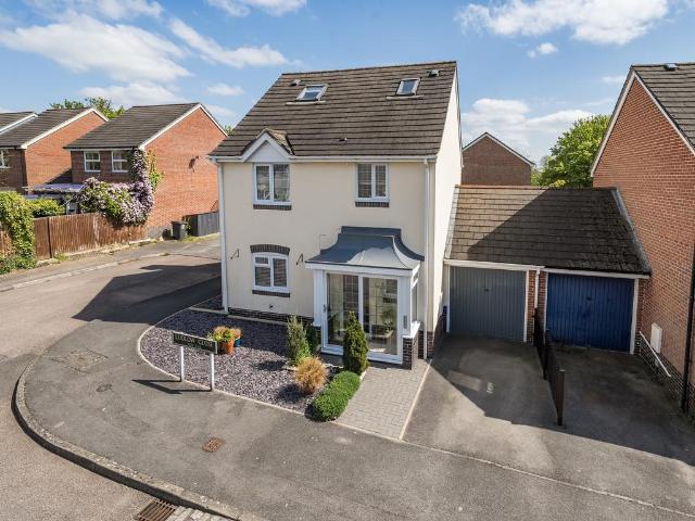 4 bedroom house for sale
