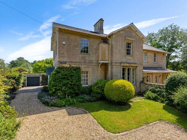 4 bedroom house for sale
