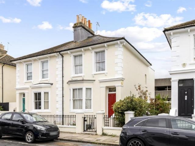 4 bedroom house for sale