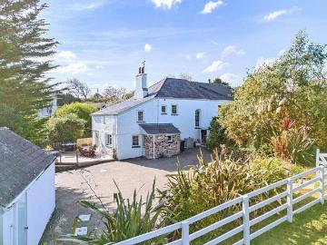 4 bedroom house for sale