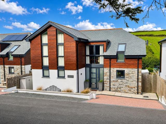 4 bedroom house for sale