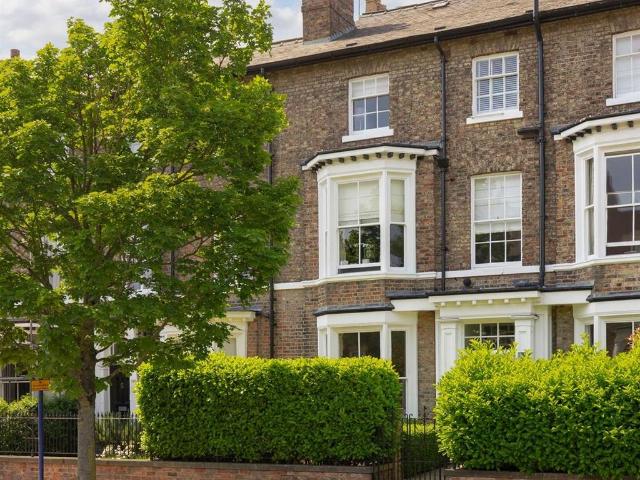 4 bedroom house for sale