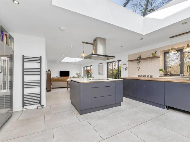 4 bedroom house for sale