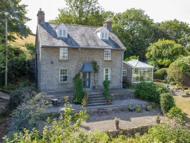 4 bedroom house for sale