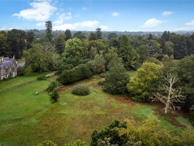 4 bedroom house for sale