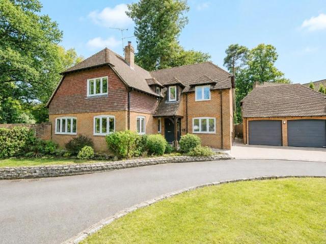 4 bedroom house for sale