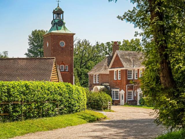 4 bedroom house for sale