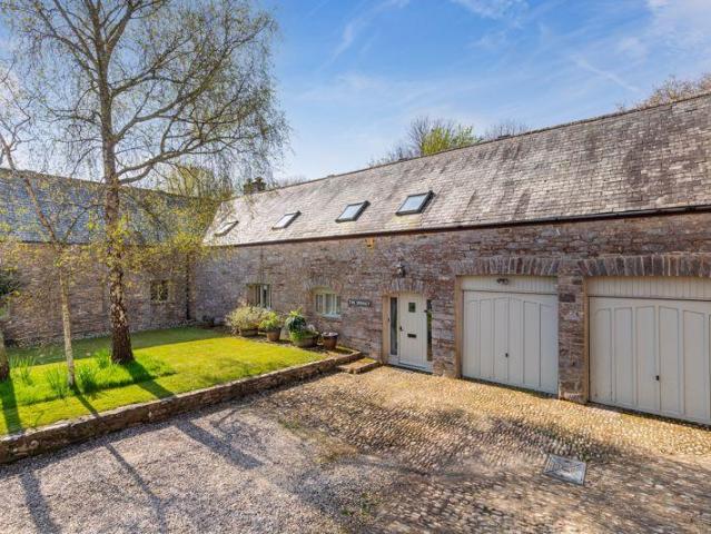 4 bedroom property for sale