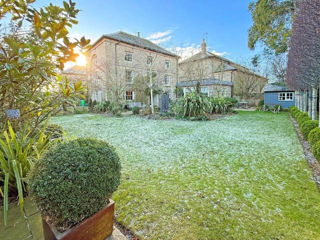 4 bedroom house for sale