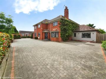 4 bedroom house for sale
