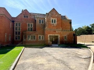 4 bedroom house for sale