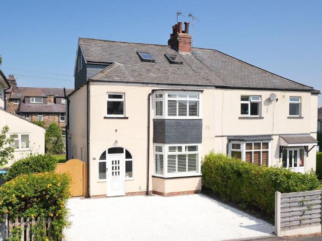 4 bedroom semi detached house for sale
