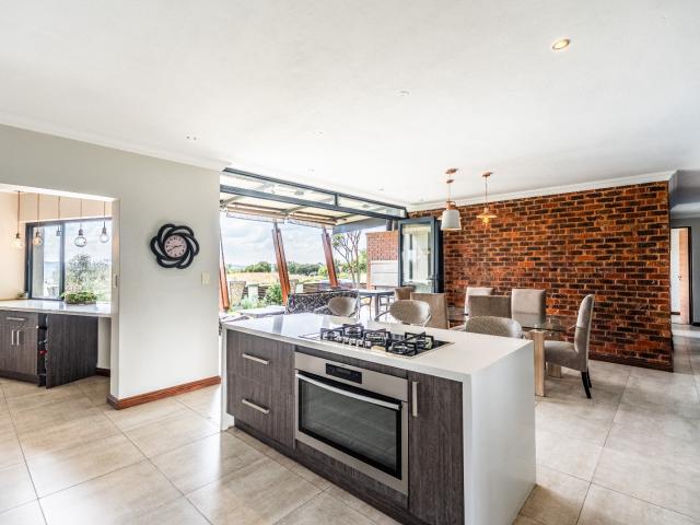 4 Bedroom House For Sale in Copperleaf Estate