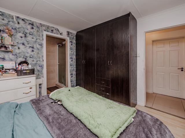 4 Bedroom House For Sale in Cosmo City