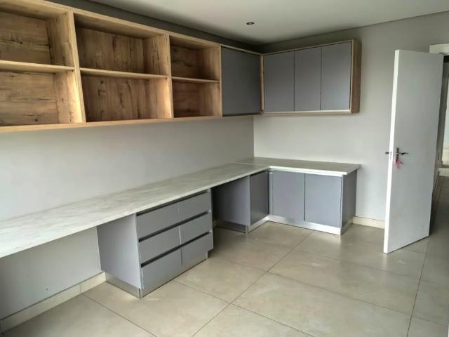 4 Bedroom House For Sale in Cashan