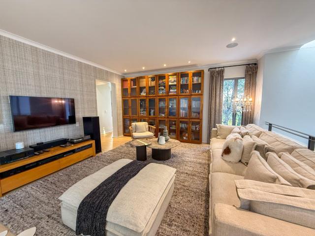 4 Bedroom House For Sale in Centurion Golf Estate
