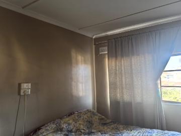 4 Bedroom House For Sale in Chatsworth Central
