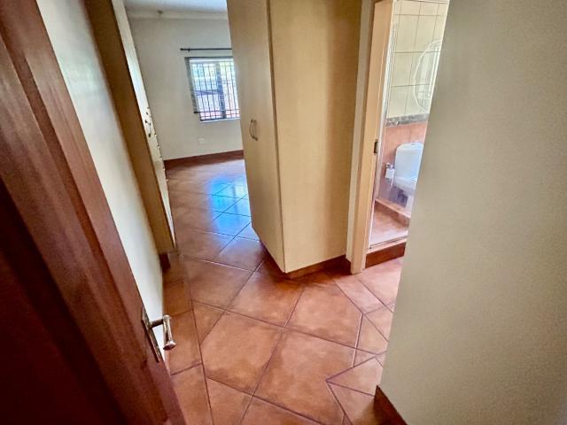 4 Bedroom House For Sale in Clubville
