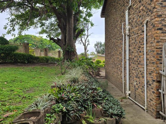 4 Bedroom House For Sale in Clansthal