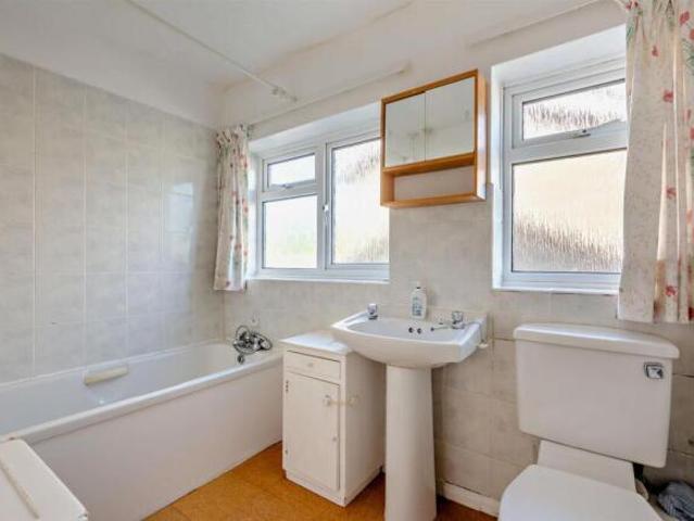 4 bedroom house for sale in Clarendon Close, Bearsted, Maidstone, ME14