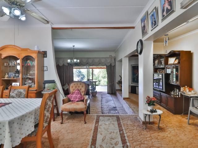 4 Bedroom House For Sale in Claridge
