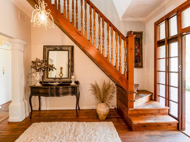 4 Bedroom House For Sale in Amanzimtoti