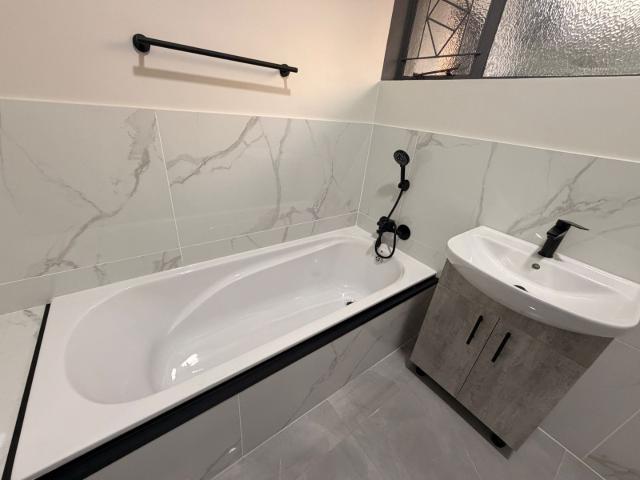 4 Bedroom House For Sale in Annlin
