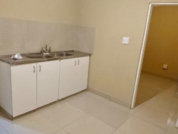 4 Bedroom House For Sale in Allandale