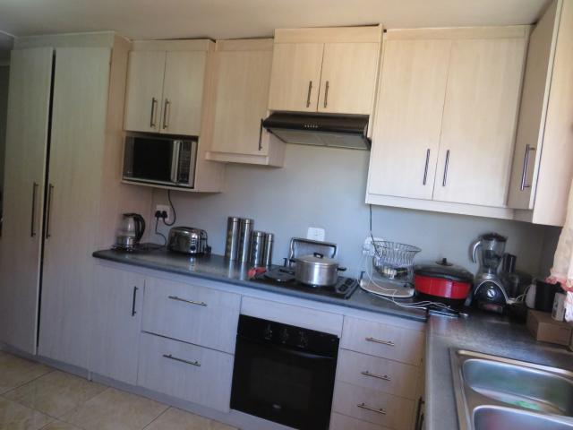 4 Bedroom House For Sale in Aloevale