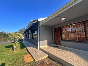 4 Bedroom House For Sale in Astra Park