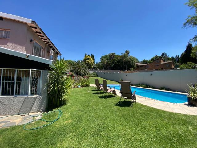 4 Bedroom House For Sale in Atholl