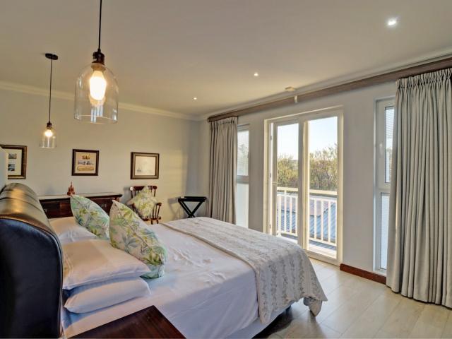 4 Bedroom House For Sale in Boardwalk Meander