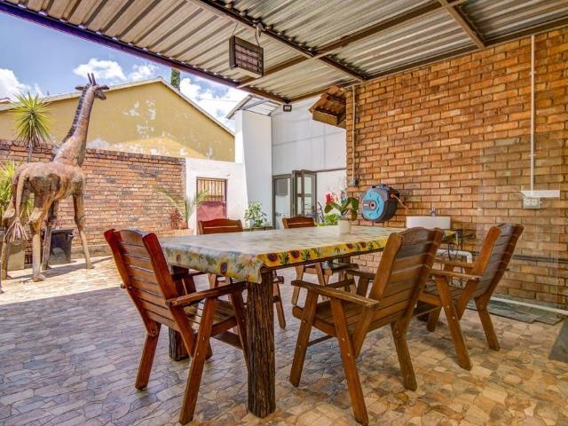4 Bedroom House For Sale in Boksburg North