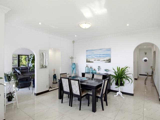 4 Bedroom House For Sale in Ballito Central