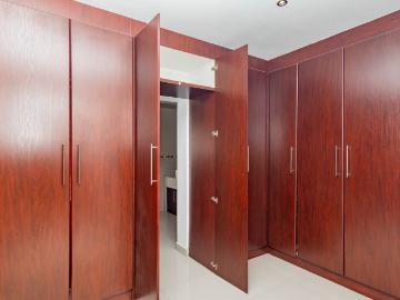 4 Bedroom House For Sale in Baronetcy Estate
